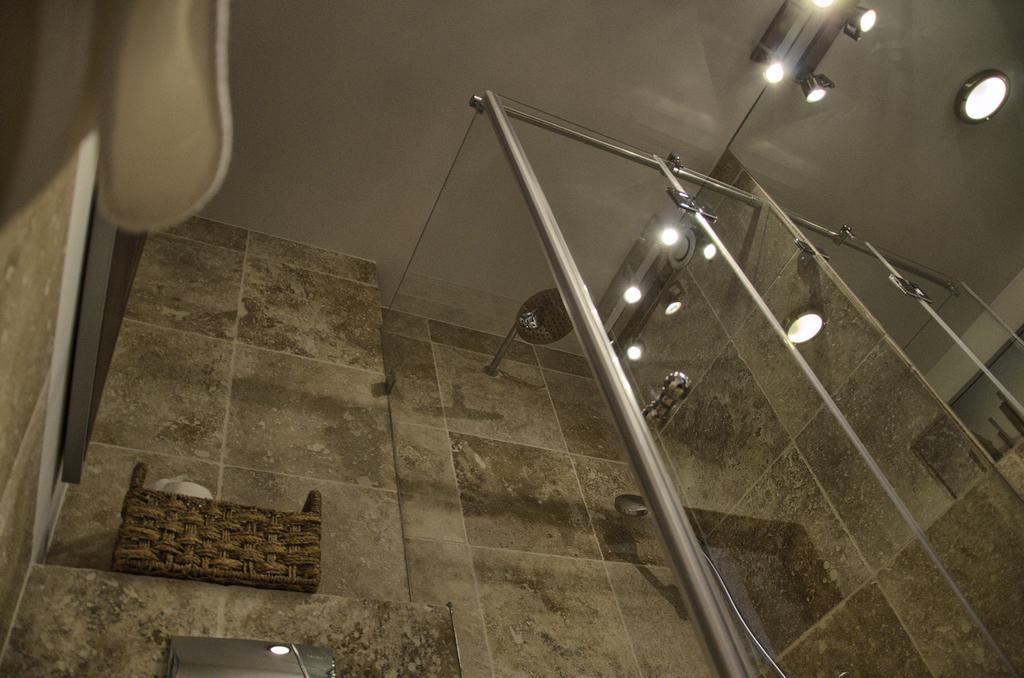 Tartaczna Deluxe Apartments Gdaňsk Pokoj fotografie